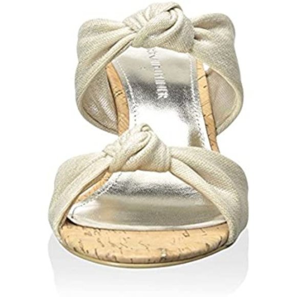 Donald J Pliner Pela Women's Knotted Wedge Slider - Picture 5 of 9